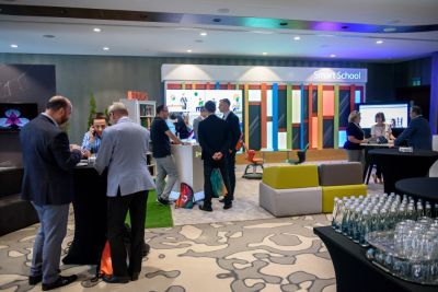 Rejestracja, kuluary, stoiska partnerów i sponsorów - zdjęcie 54