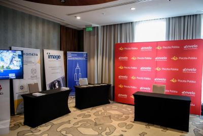 Rejestracja, kuluary, stoiska partnerów i sponsorów - zdjęcie 50