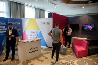 Rejestracja, kuluary, stoiska partnerów i sponsorów - zdjęcie 51