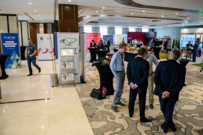 Rejestracja, kuluary, stoiska partnerów i sponsorów - zdjęcie 70