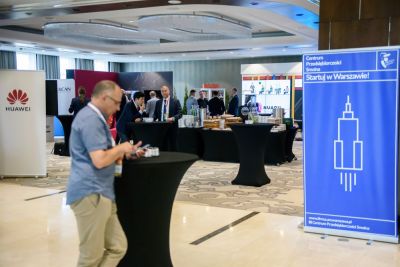 Rejestracja, kuluary, stoiska partnerów i sponsorów - zdjęcie 67