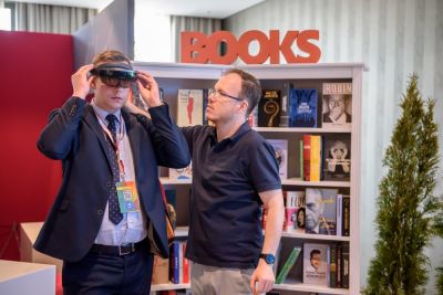 Rejestracja, kuluary, stoiska partnerów i sponsorów - zdjęcie 44