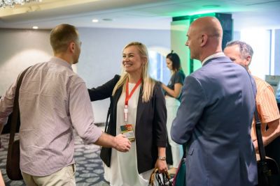 Rejestracja, kuluary, stoiska partnerów i sponsorów - zdjęcie 76