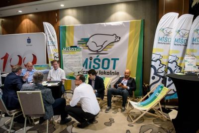 Rejestracja, kuluary, stoiska partnerów i sponsorów - zdjęcie 2